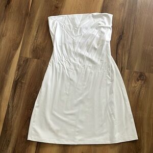 Susana Monaco Elegant White Strapless Dress
